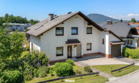 Haus - 9063, Maria Saal - Ruhiges Wohnen mit Weitblick: Gepflegtes Haus mit zwei Wohneinheiten und sonnigem Garten in Maria Saal