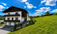 Haus - 8062, Kumberg - Charmantes Zweifamilienhaus mit viel Platz, Keller und drei Garagen in Kumberg