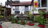 Haus - 7372, Karl - Einfamilienhaus mit drei eigenständigen Wohnungen und einzigartigem Erlebnisgarten