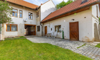 Haus - 3720, Ravelsbach - GEPFLEGTES  STADTHAUS IDEAL FÜR JUNG UND ALT- Wohnen, Mehrgenerationenprojekt, kleine Geschäftsnische oder Büro im Erdgeschoss