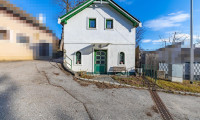 Haus - 2014, Kleedorf - Charmantes Presshaus mit Weinkeller und Entwicklungspotenzial!