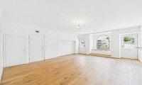 Büro / Praxis - 3910, Zwettl-Niederösterreich - Repräsentatives Büro oder Geschäftslokal ca 50 m² - Vollsaniert - Zwettl Landstraße/Hauptplatz