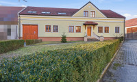 Haus - 2013, Untergrub - Landhaus mit ca. 5408 m² Grund im Weinviertel - Wohnkomfort & Landwirtschaft vereint