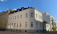 Zinshaus Renditeobjekt - 2700, Wiener Neustadt - Anlagechance in Wiener Neustadt - Historisches Eckzinshaus mit Entwicklungspotential