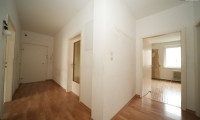 Wohnung - 8010, Graz - BESTE LAGE IN GRAZ! Großzügige Anlegerwohnung mit Altmieter in Grazer Bestlage – attraktives Entwicklungspotenzial!