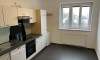 Wohnung - 2700, Wiener Neustadt - 2-Zimmer-Wohnung mit Balkon in zentraler Lage von Wiener Neustadt!