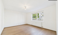 Wohnung - 1100, Wien - Moderne 2-Zimmer Wohnung in 1100 Wien mit Einbauküche, Aufzug & Parkettboden – €198.000