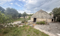 Haus - 52215, Betiga - Charmantes Ferienhaus in Betiga, Kroatien – 3 Zimmer, Garten, Terrasse, Solarenergie!