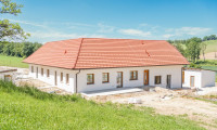 Wohnung - 4055, Pucking - Hochwertige Neubauwohnung mit Balkon und Carpot, wohnen in absoluter Ruhe- und Grünlage