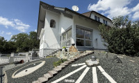 Haus - 7473, Hannersdorf - Modernes Einfamilienhaus in Hannersdorf mit Garten, Pool, Balkon & Garage