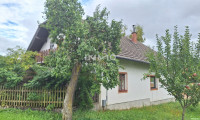 Haus - 3922, Friedreichs - günstiges Wohnhaus mit ca. 125 m² Wohnfläche in Friedreichs auf 295 m² Grund - Sanierungsbedarf