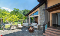 Haus - 2440, Gramatneusiedl - Bungalow mit traumhafter Grünoase, | 1043m² Grundstück | Werkstatt | Wellnessbereich | Wohnen, Entspannen und Genießen in bester Grünruhelage!