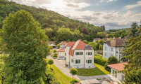 Haus - 3571, Gars am Kamp - ++ Leben am Wasser, wohnen im Grünen: Einzigartige Landhausvilla in Gars am Kamp mit eigenem Badesteg, Pool & Sauna ++
