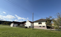 Haus - 7410, Loipersdorf-Kitzladen - Großzügige Liegenschaft mit weitläufigem Grundstück und vielseitigem Entwicklungspotenzial