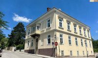 Wohnung - 2500, Baden - Charmante Altbauwohnung nahe Kurpark mit Auto-Abstellplatz