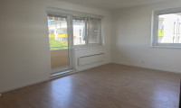 Wohnung - 2624, Breitenau - Neu renovierte 3-Zimmerwohnung mit Loggia, Gemeinschaftsgarten, Stellplatz mit Carport und riesigem Kellerabteil