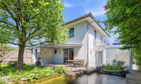 Haus - 6850, Dornbirn - Dornbirn: Traumhaftes 4-Zi-Einfamilienhaus mit Wintergarten und Schwimmteich