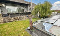Haus - 3661, Artstetten - Großes Mehrfamilienhaus in Artstetten, 17 Zimmer, Garten, Garagen, Top Ausstattung!