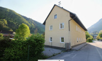 Haus - 4571, Steyrling - Naturnahes Haus in Steyrling mit zwei Wohneinheiten und großem Garten am Bach