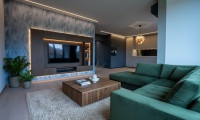 Wohnung - 1100, Wien - Die Liebe zum Detail wird hier in jedem m² spürbar - Einzigartiges und edles Design kombiniert mit maßgefertigten Einbauschränken.