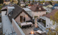Wohnung - 5020, Salzburg - Maisonette Penthouse mit 40 m² Dachterrasse in naturnaher Stadtlage. Zwischen Weite und Rückzug