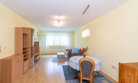 Wohnung - 2431, Klein-Neusiedl - Vollmöblierte 2-Zimmer Eigentumswohnung mit verglaster Loggia in Klein-Neusiedl - Nähe Flughafen Wien!