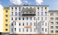 Wohnung - 1200, Wien - Altbaujuwel mit Entwicklungspotenzial am Friedrich-Engels-Platz