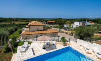 Haus - 52244, Poreč - Exklusive Designvilla mit Meerblick in der nähe von Poreč