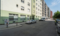 Wohnung - 1030, Wien,Landstraße - Großzügige 2-3 Zimmer Wohnung in 1030 Wien, 3. Etage, 95,89 m², sanierungsbedürftig!