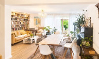 Haus - 2352, Gumpoldskirchen - Traumhaftes Reihenhaus in Top-Lage von Gumpoldskirchen: 3 Etagen + Vollunterkellerung | Terrasse & Eigengarten