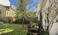 Wohnung - 1170, Wien,Hernals - Gartenoase mitten in Wien - Sanierungsbedürftige 3-Zimmerwohnung in 1170 Wien!