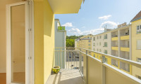 Wohnung - 1190, Wien - Sollingergasse - sanierungsbedürftiger 2 Zimmer Neubau mit 2 Balkonen