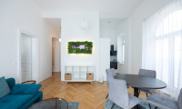 Wohnung - 1120, Wien - Stilvolle 2 Zimmer-Wohnung in generalsaniertem Altbau