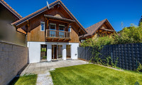 Haus - 5165, Berndorf bei Salzburg - LANDLIEBE: Charmantes Reihenhaus in Berndorf bei Salzburg
