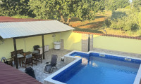 Haus - 52203, Medulin - Attraktives Rendite-Zinshaus in Medulin, 312m², 9 Zimmer, Garten, Garage, 4 Terrassen!