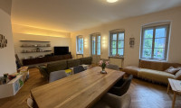 Wohnung - 4810, Gmunden - Großzügige Mietwohnung mit Parkplatz und Eigengarten im Herzen Gmundens