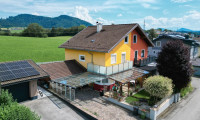 Haus - 5302, Henndorf am Wallersee - Doppelhaushälfte in ruhiger Lager