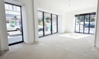 Einzelhandel - 1100, Wien,Favoriten - Großzügiges Geschäftslokal 202m² im 11. Bezirk, Top Lage, 2 WCs, sofort verfügbar!