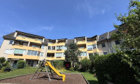 Wohnung - 3001, Mauerbach - Teilrenovierte Letztstockwohnung mit Süd-Ost Loggia und Eigentums-Autoplatz
