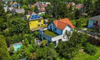 Haus - 1220, Wien - Wunderschönes Einfamilienhaus in Wien-Donaustadt – mit großem Garten, Pool und stilvoller Ausstattung (Eigengrund!)