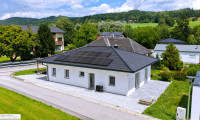 Haus - 4843, Ampflwang im Hausruckwald - Moderner Neubau-Bungalow, Erstbezug! Ideal für junge Familien