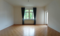 Wohnung - 2564, Neuhaus - Großzügige 3-Zimmer-Wohnung mit Balkon, Lift und Parkplatz – 76,56 m² Wohnfläche
