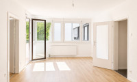 Wohnung - 1180, Wien - 2 Zimmer I Erstbezug nach Sanierung I helle Wohnung mit Loggia & Grünblick I in Gersthof