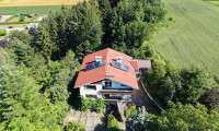 Haus - 4860, Lenzing - Großzügiges Haus mit zwei getrennte Wohneinheiten, Keller und Garage in Lenzing! Absolute Ruhelage!