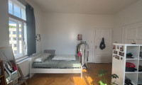 Wohnung - 9020, Klagenfurt am Wörthersee - 3-Zimmer-Altbauwohnung mit möblierter Küche in TOP Innenstadtlage +++ 8.-Mai-Straße +++