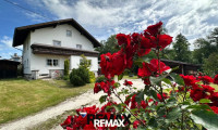 Haus - 4843, Ampflwang - Familienparadies am Bach – Wohnhaus mit weitläufigem Garten und Nebengebäuden in Ampflwang