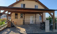 Haus - 2700, Wiener Neustadt - Neuwertige Doppelhaushälfte in Wiener Neustadt, 4 Zimmer, Garten, Terrasse, 3 Bäder!