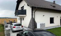 Haus - 2201, Gerasdorf - Großzügiges 6-Zimmer-Einfamilienhaus mit 2 Balkonen & Terrasse in Gerasdorf, 190m²!