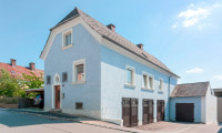 Haus - 4490, Sankt Florian - Charmantes Einfamilienhaus mit Garten, Terrasse mit Fernblick & 4 Garagen im Zentrum St. Florian
