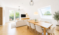 Wohnung - 1130, Wien - Exklusive 5-Zimmer-Dachgeschosswohnung mit Balkon & Garagenplatz